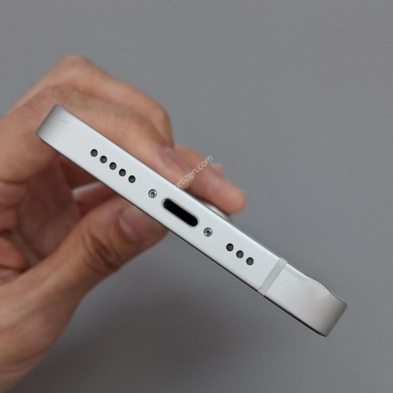 ������14 128GB ȭ��Ʈ