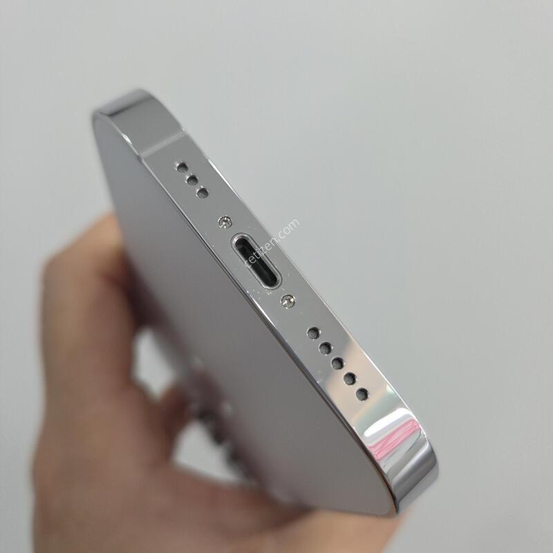 ������14���� 256GB ȭ��Ʈ