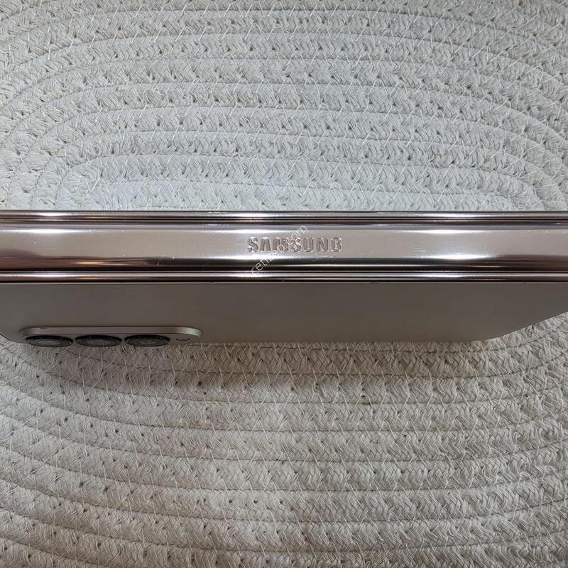 ������ ����4 256GB ��������/ LCD�� �Ǹ��մϴ�