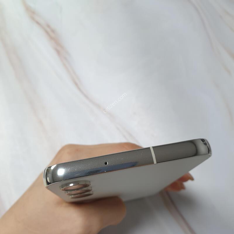 LG ������ S23�÷��� ũ�� 256G A�� �Ǹ��մϴ�