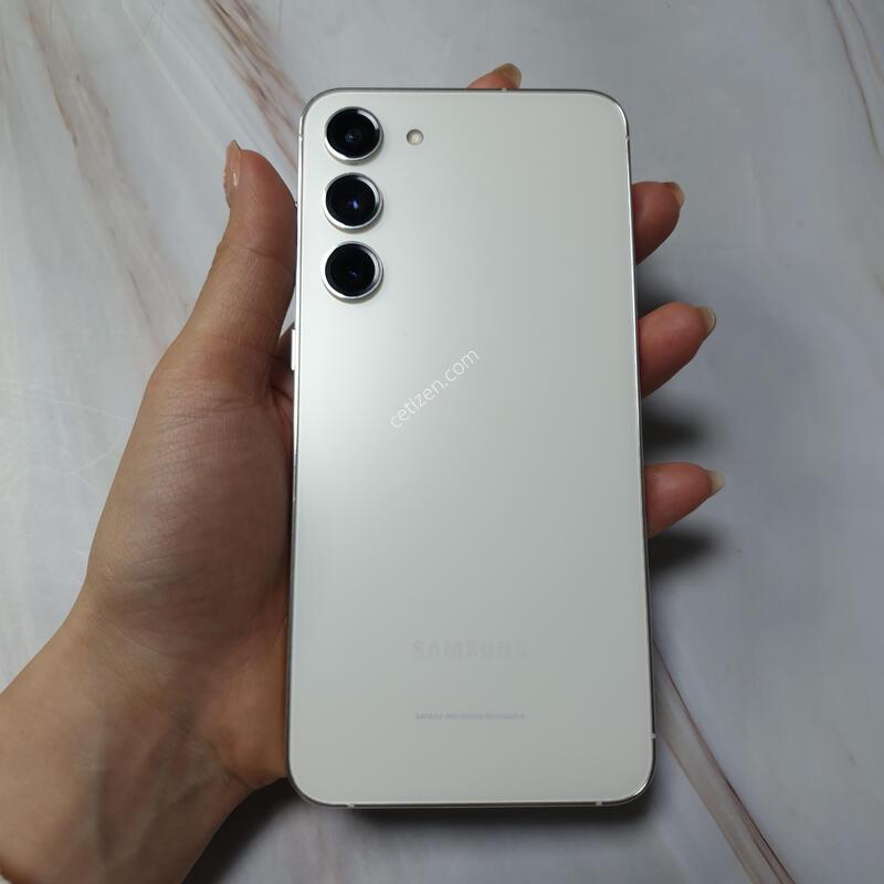 LG ������ S23�÷��� ũ�� 256G A�� �Ǹ��մϴ�