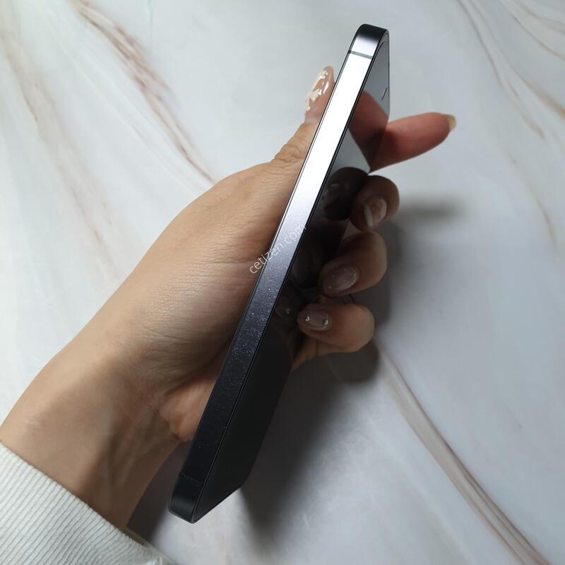 KT ������ S24 ���� 256G S�� �Ǹ��մϴ�