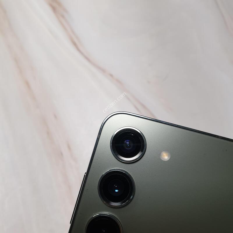 SK ������ S23 �׸� 256G A�� �Ǹ��մϴ�