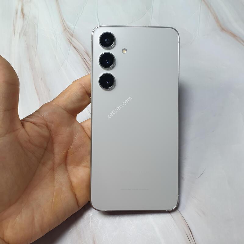 SK ������ S24 �����׷��� 256G A�� �Ǹ��մϴ�