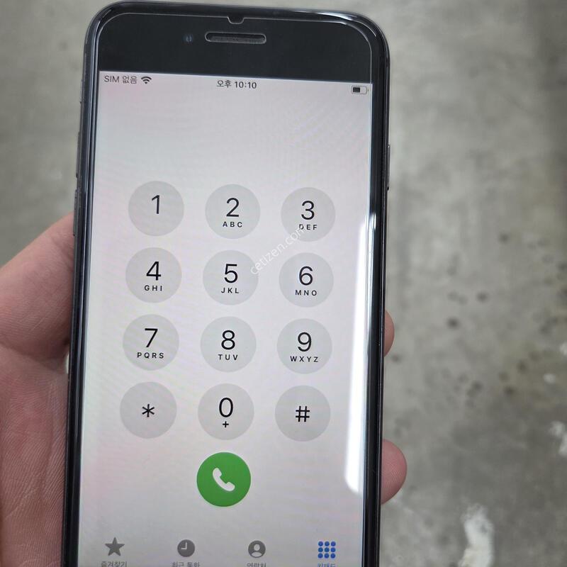 ������8 64