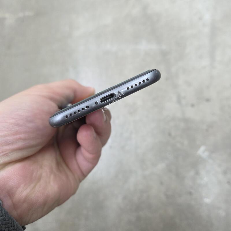 ������8 64