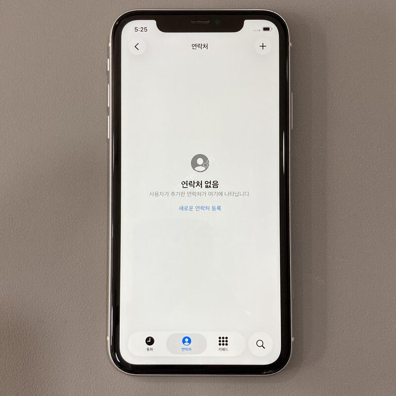 ������ 11 ȭ��Ʈ 128G ���͸�����73%