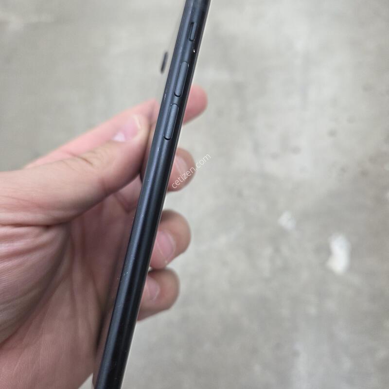 ������SE 128