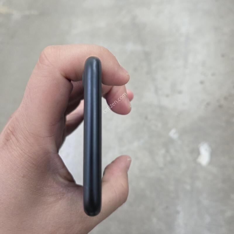 ������SE 128