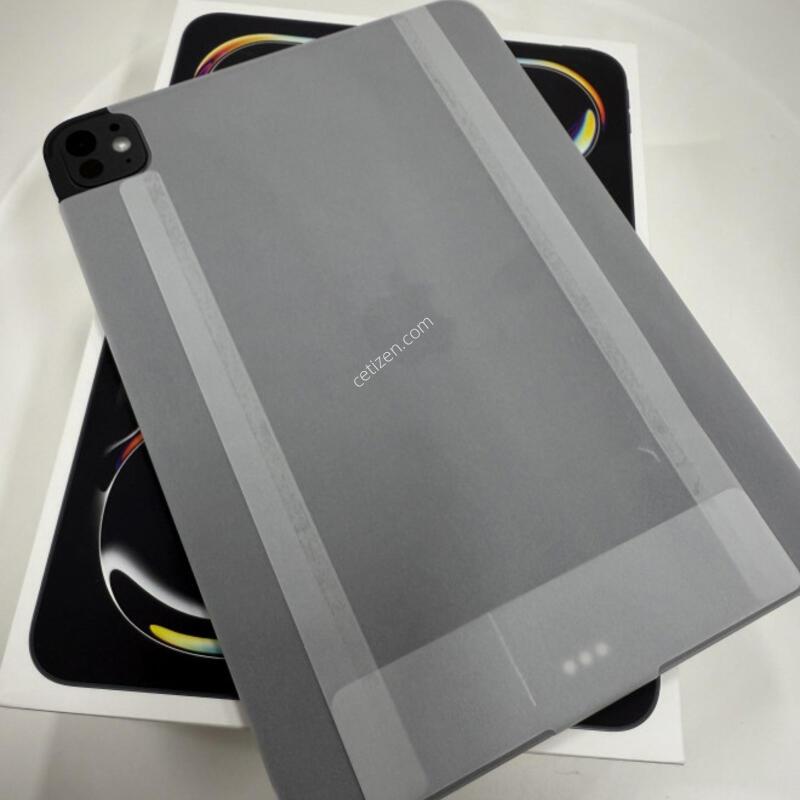 �ܼ����� �����е�����11��ġM5 512GB �Ǹ��մϴ�.