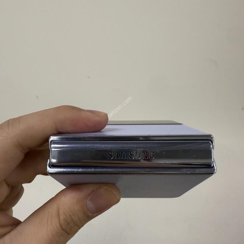 �Ｚ �������ø�4 ���� 256G