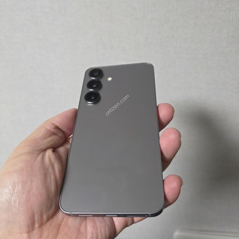 ������ S25 �ǹ� 256�Ⱑ SS�� �Ⱦƿ�~