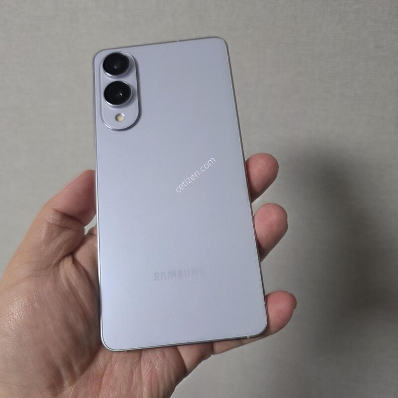 ������ S25���� ���̽�����  256�Ⱑ SS�� �Ⱦƿ�~