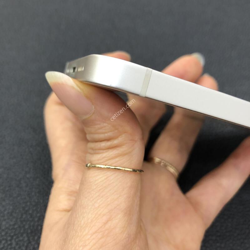 ������13�̴� ȭ��Ʈ 128G,�����ϰ� �Ǹ��մϴ�