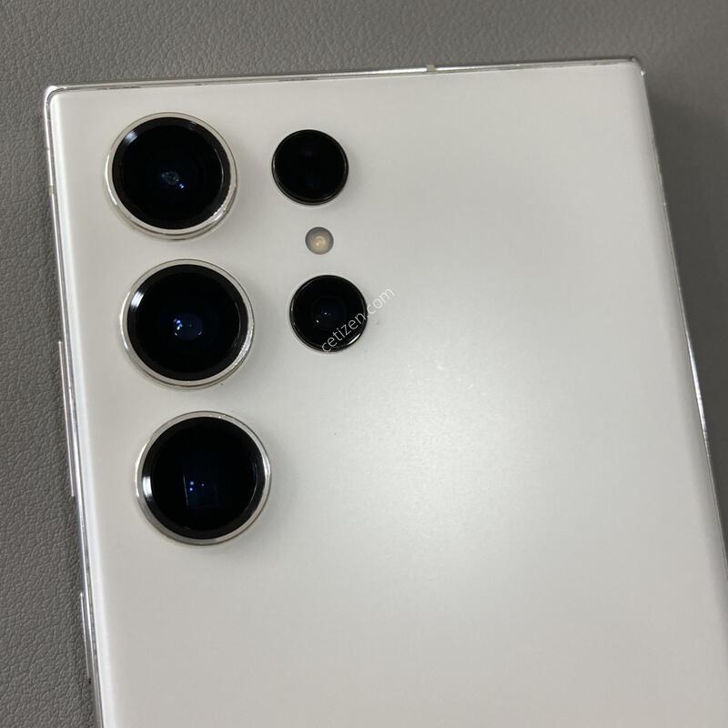 �ܰ� ����!! ���� ���⽺!! ����� ���ƿ�!! / S23��Ʈ�� ũ�� (S918)