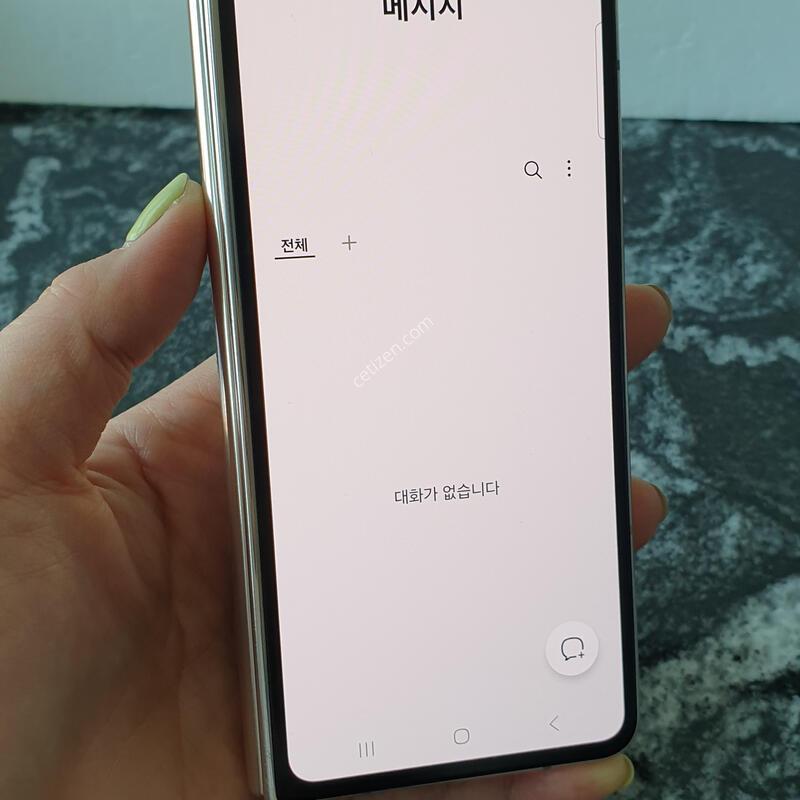 SK ������Z����4 (F936N) ��������� 256�Ⱑ (0306722)