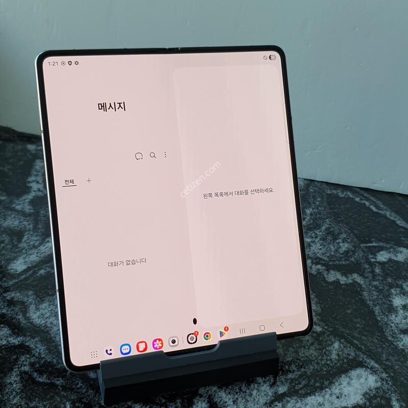 SK ������Z����4 (F936N) ��������� 256�Ⱑ (0306722)