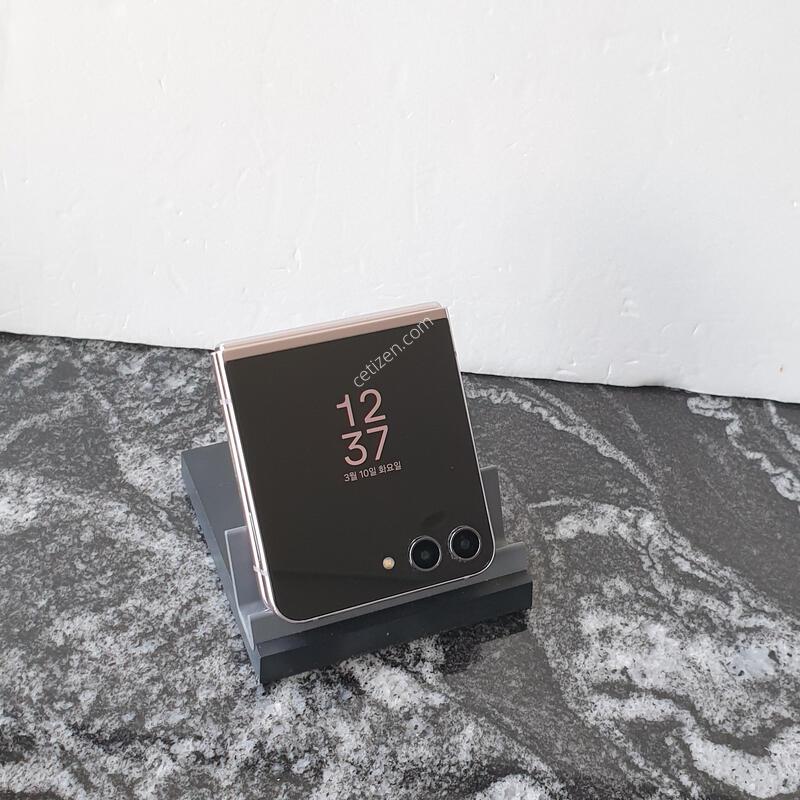 ������Z�ø�5 (F731N) ���� 256�Ⱑ (0830643)