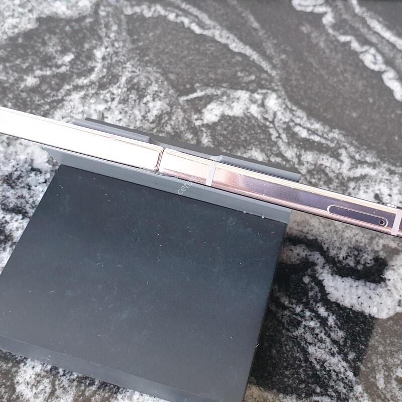 ������Z�ø�5 (F731N) ���� 256�Ⱑ (0830643)