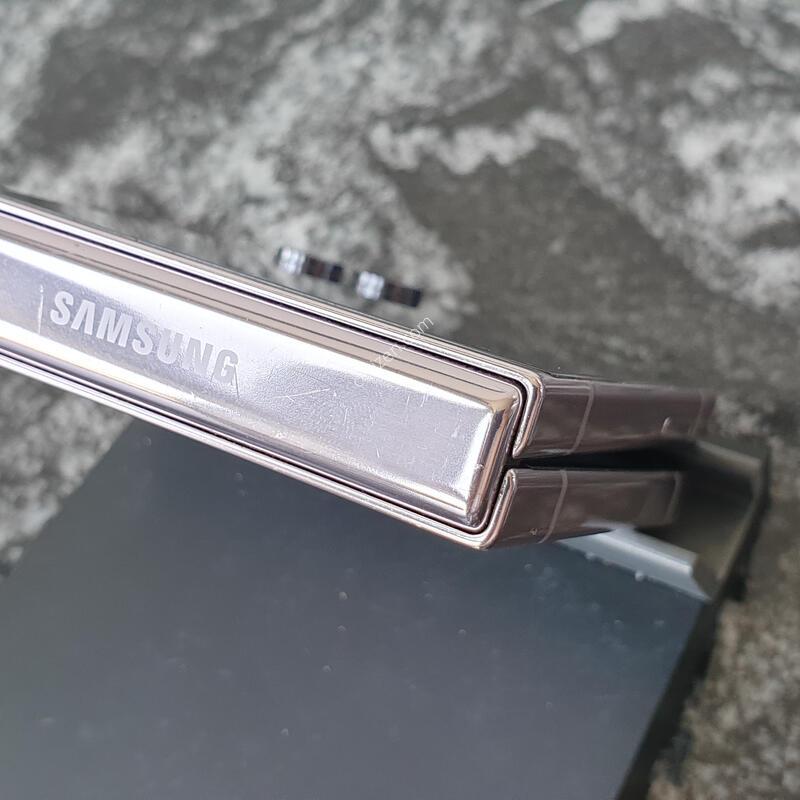 ������Z�ø�5 (F731N) ���� 256�Ⱑ (0830643)