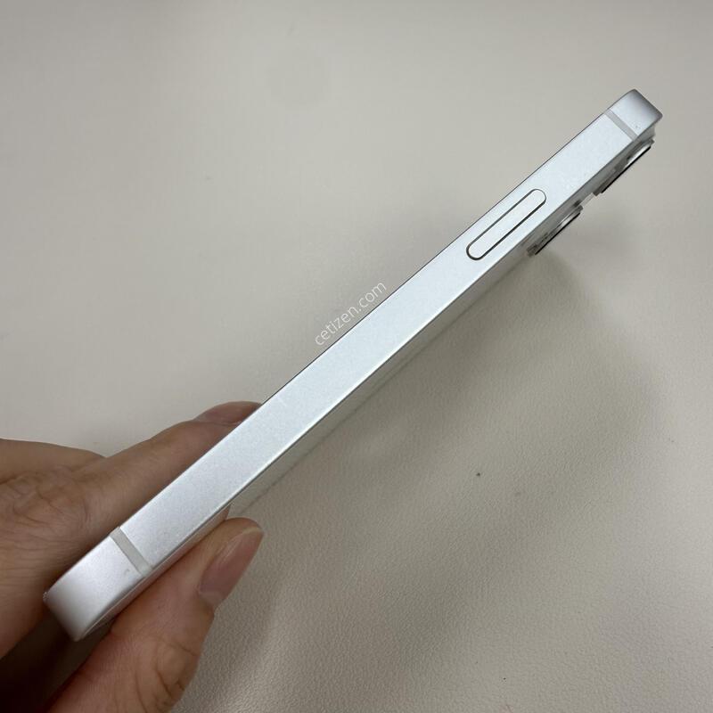 ������13�̴� 128GB