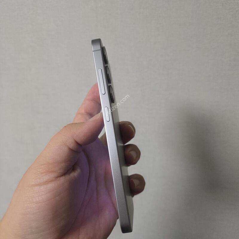 ������ S25 �ǹ� 256�Ⱑ SS�� �Ⱦƿ�~