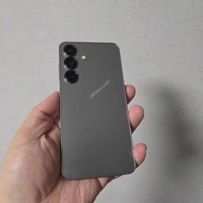 ������ S25 �ǹ� 256�Ⱑ SS�� �Ⱦƿ�~