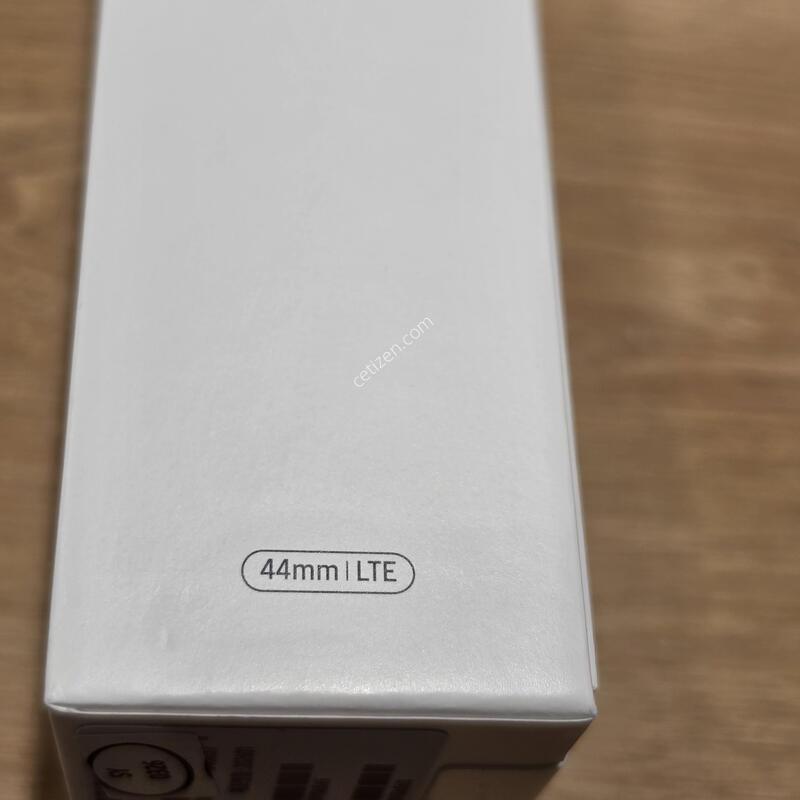 �����ÿ�ġ8 44mm �̰��� �˴ϴ�