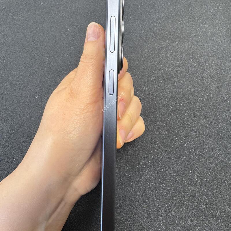 ������ S26_256G(����) ��ǰ�� �Ǹ��մϴ�.