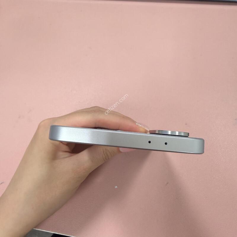 ������A36 ȭ��Ʈ 128GB A��