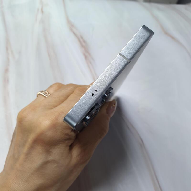 KT ������ S25��Ʈ�� �ǹ����� 512G S�� �Ǹ��մϴ�