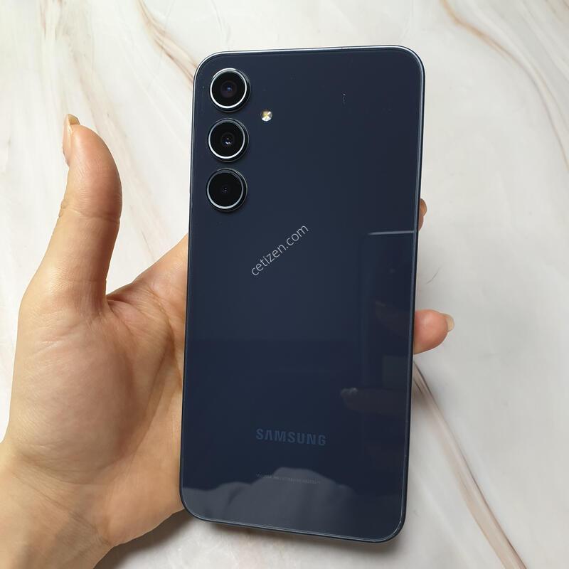 LG ������ A35 5G ���̺� 128G ������ �Ǹ��մϴ�