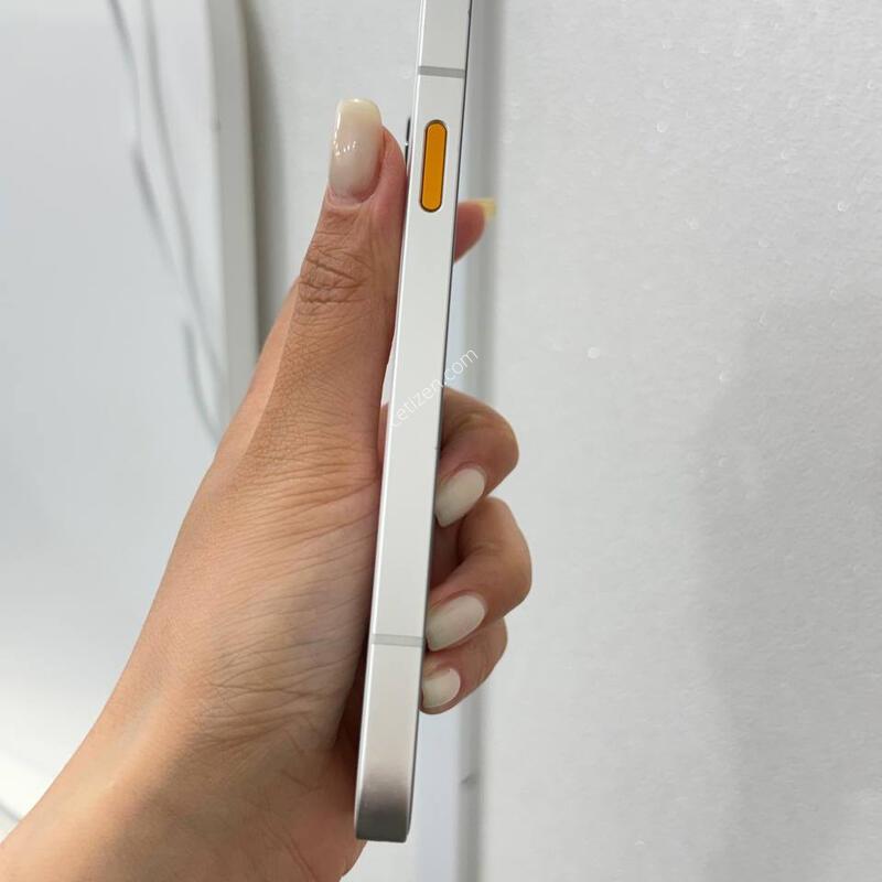 ���ܻ�)���ϸ�2(M130) ȭ��Ʈ 128GB Y1739