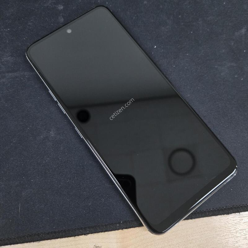 LG Q52 ȭ��Ʈ 64GB �����������ܻ� ������