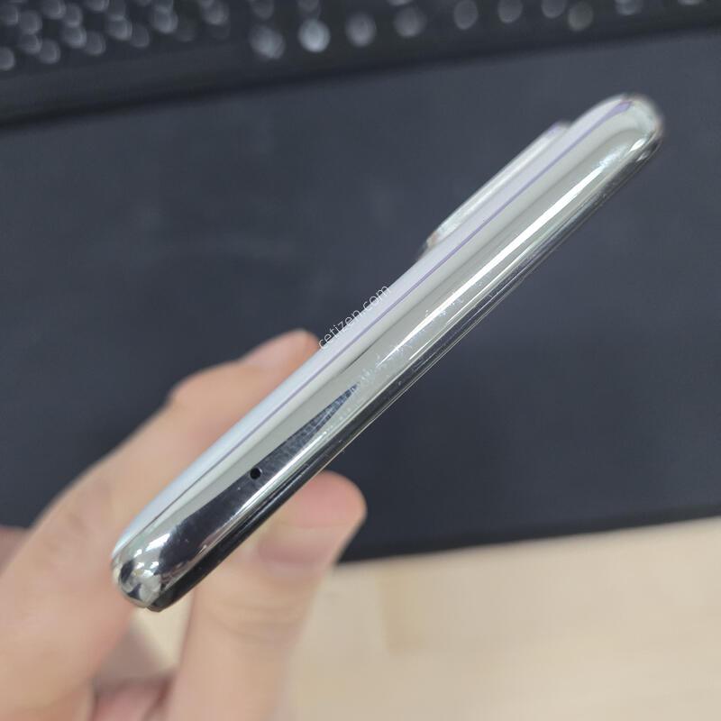 LG Q52 ȭ��Ʈ 64GB �����������ܻ� ������