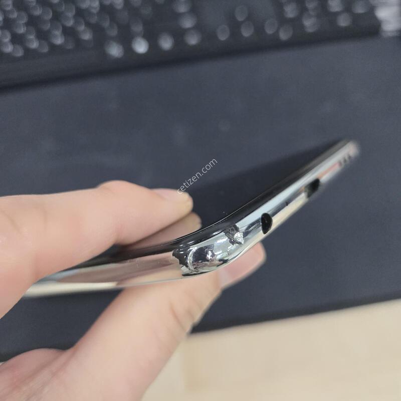 LG Q52 ȭ��Ʈ 64GB �����������ܻ� ������