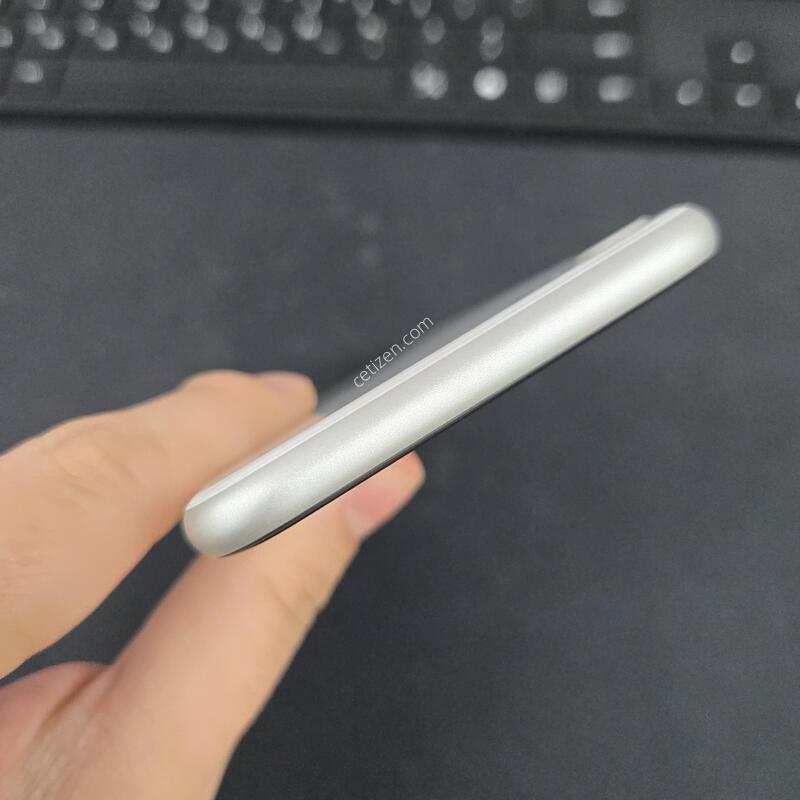 ������SE2 ȭ��Ʈ 256GB �ļ�X������� ƯAAA�� 77%