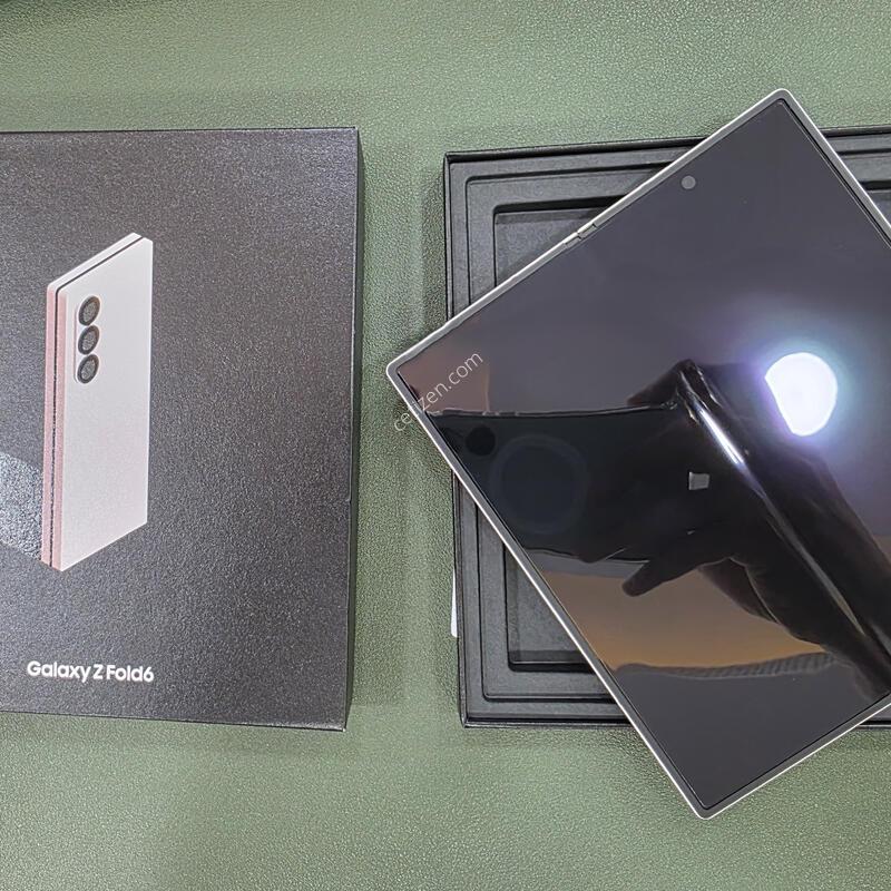 ������ Z ���� 6 ��ũ  5G SM-F956 �˴ϴ�. ���ξ��� 4��22�� ���ͱ�ȯ(Ǯ�ڽ�)