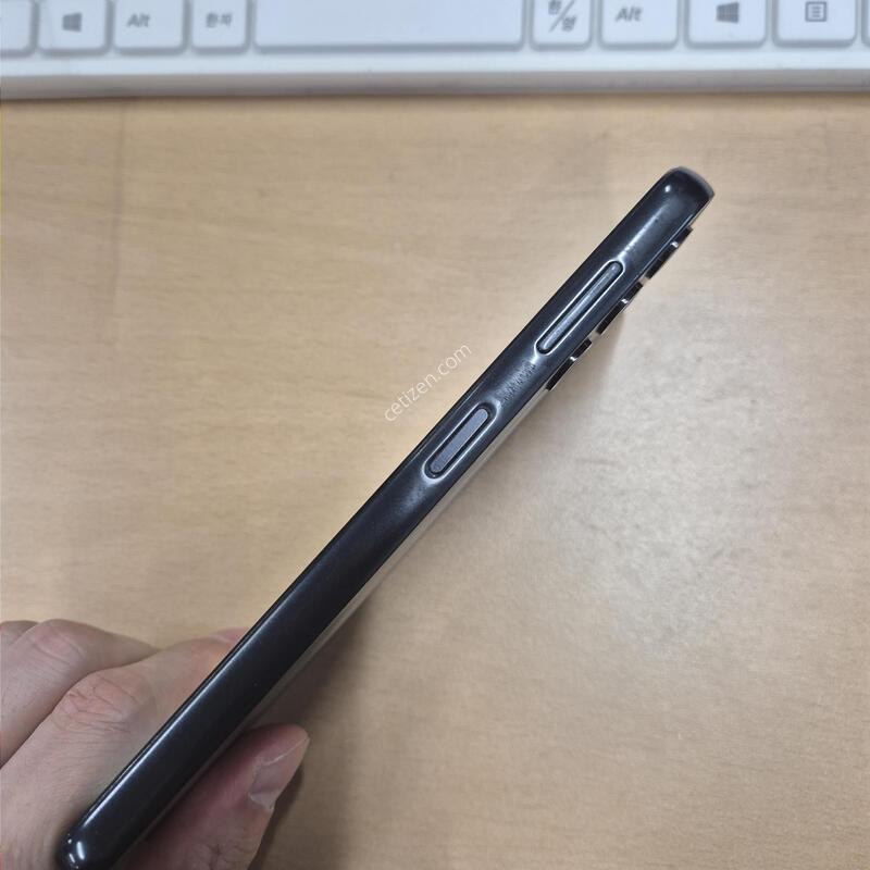 ����������3 ���� A�� 128GB