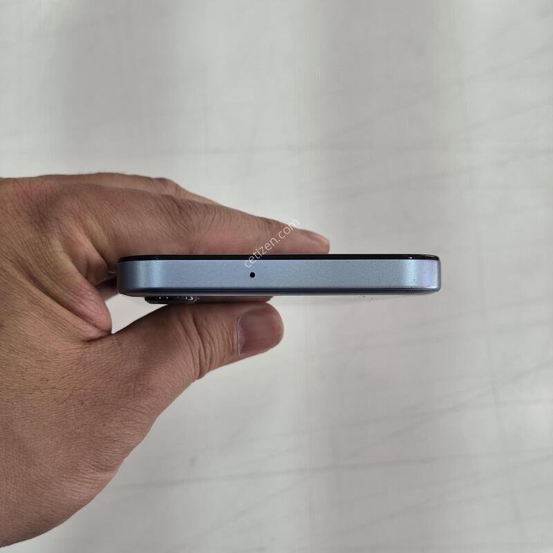 ������ ���̵�7 128G ����Ʈ���� �Ⱦƿ�