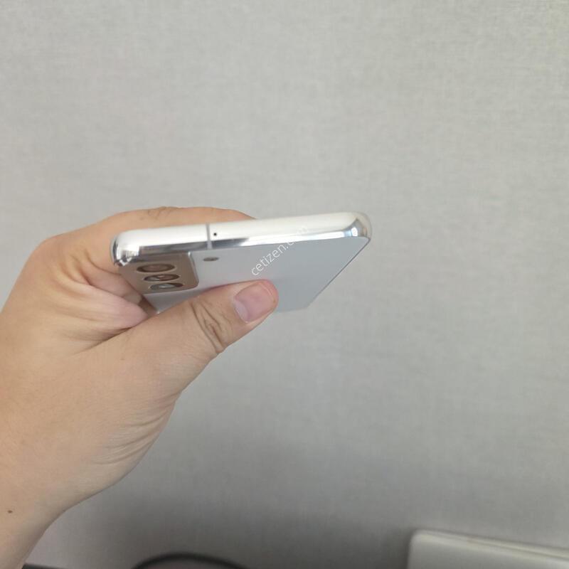 ������ S22�÷��� ���� ȭ��Ʈ 256�Ⱑ A�� �Ⱦƿ�~