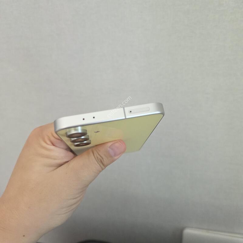 ������ S24FE ���ο� 256�Ⱑ SS�� �Ⱦƿ�~