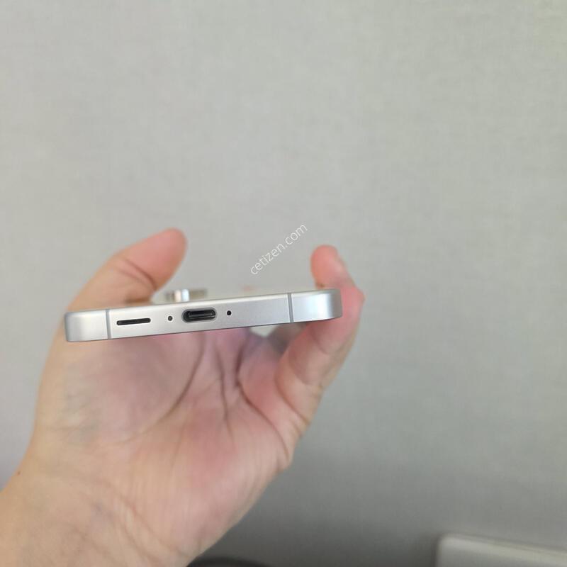 ������ S24FE ���ο� 256�Ⱑ SS�� �Ⱦƿ�~