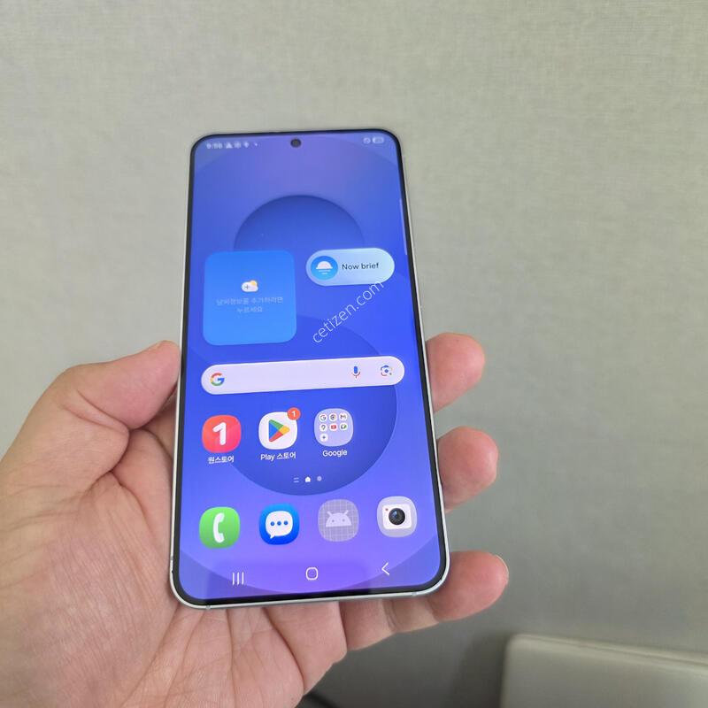 ������ S25 ���̽� ���� 256�Ⱑ SS�� �Ⱦƿ�~