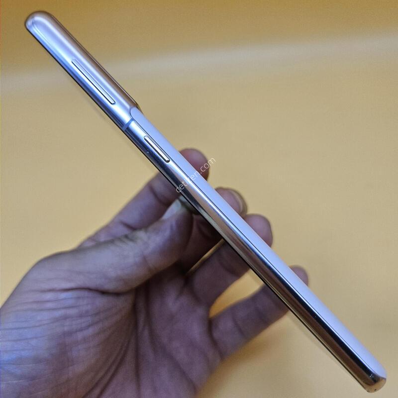 [���۱�]������S21 �ֻ������� 256G ��ũ ����� �߰���