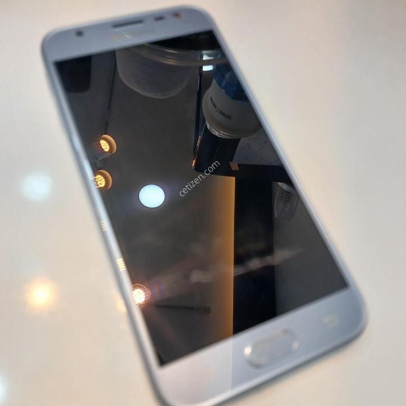 J3 A�� �Ǹ��մϴ�