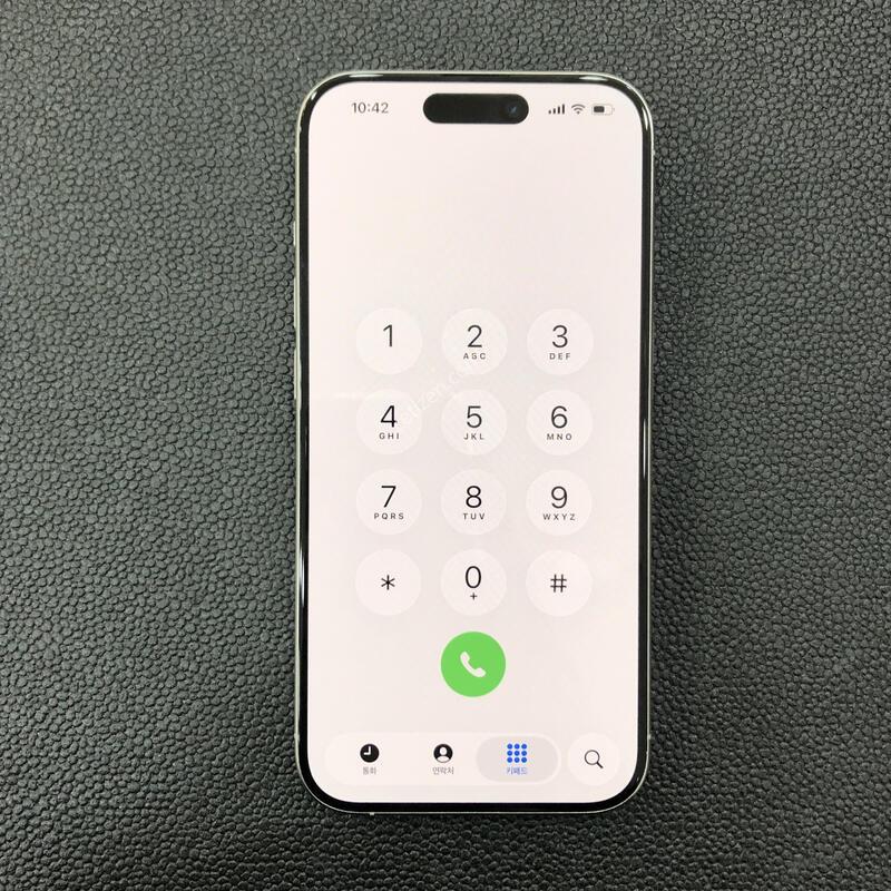 ������15���� ȭ��Ʈ 128G,S��,���͸�����83%