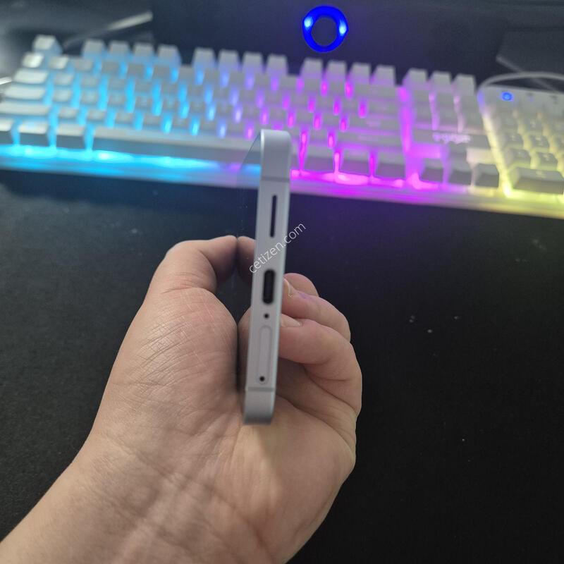 ������ S25 �÷��� ���̽����� 256G