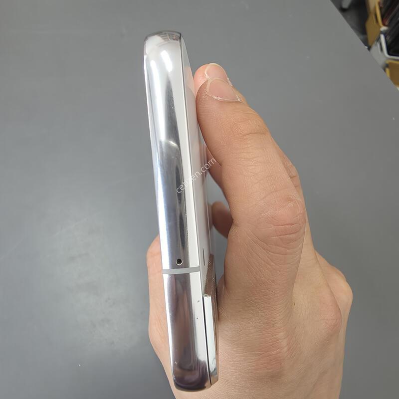 (2188)������s22�÷��� 256 �Ǹ��մϴ�