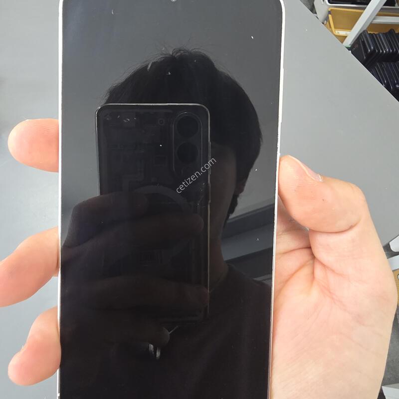 (3111)������s23�÷��� 256 �Ǹ��մϴ�